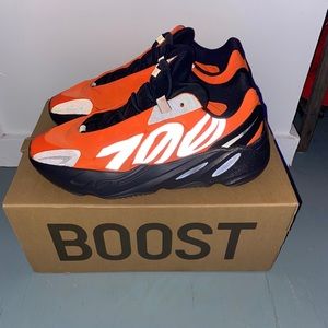Yeezy 700 mnvn ‘orange’
